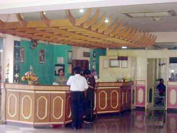 Amans Hotel Ambon Exterior foto